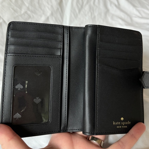 SOLD! Kate Spade Staci Medium Wallet - Picture 2 of 5